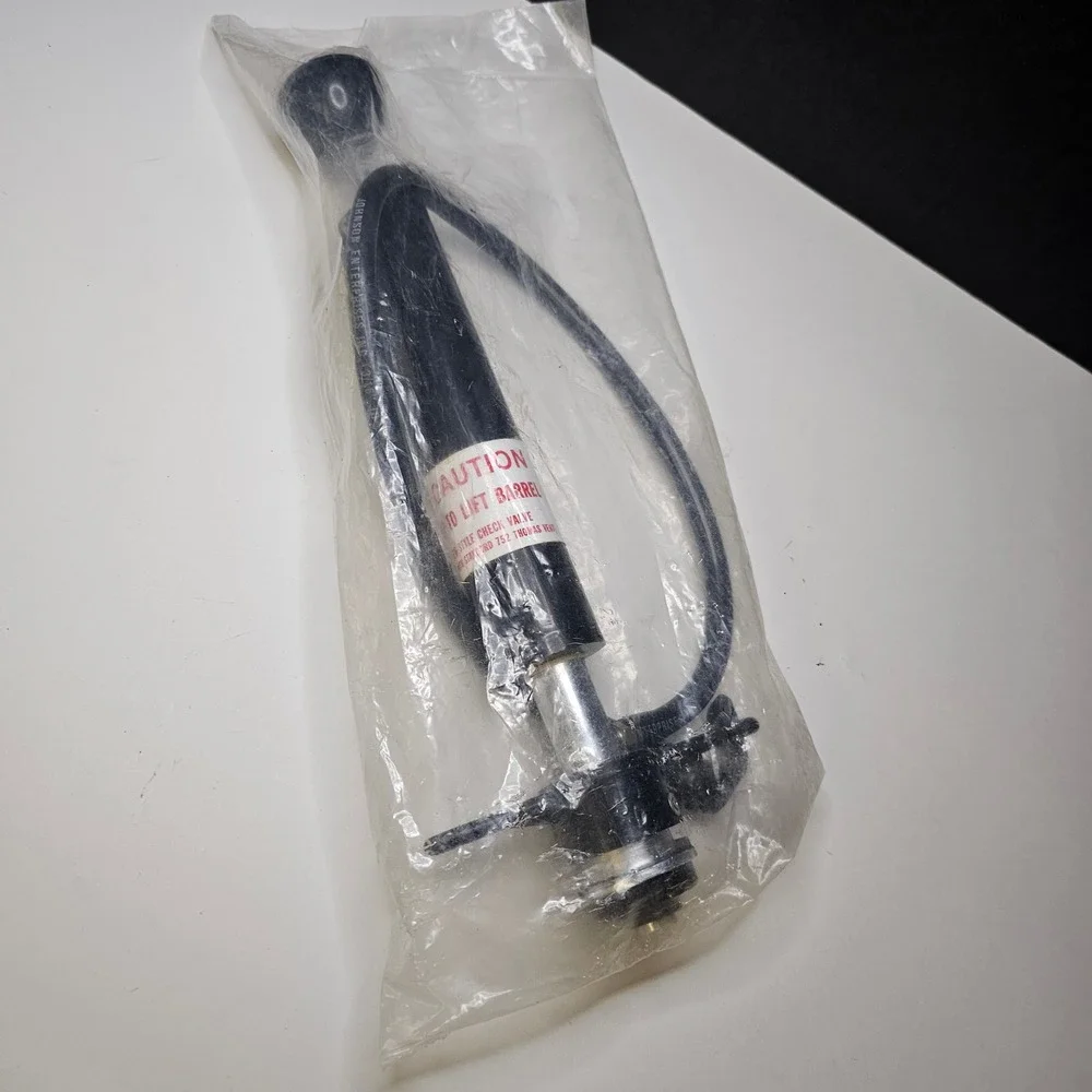 Johnson Enterprises Inc Beer Keg Party Pump Black Hand Tap 3/16 ID Hose NEW